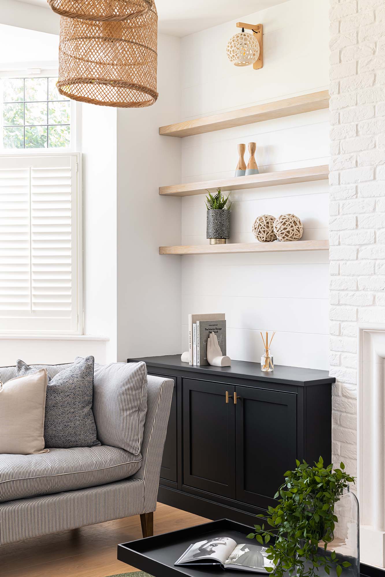 Living room with sofa and black unit